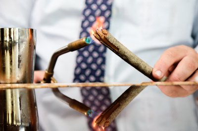 Smoking Oak for Oak Fashioned Cocktail